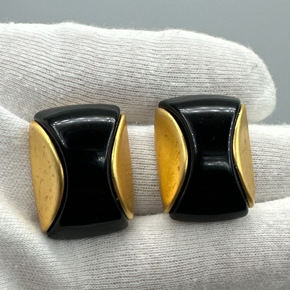 Vintage Rare Givenchy Lucite and gold tone metal Earrings Clip On 1980’s #372 - Picture 2 of 6